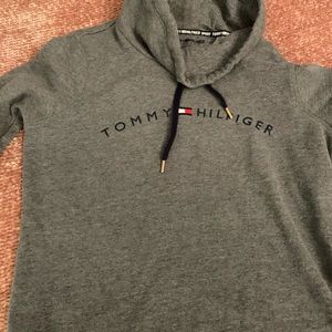 Tommy Hilfiger gray hoodie :)